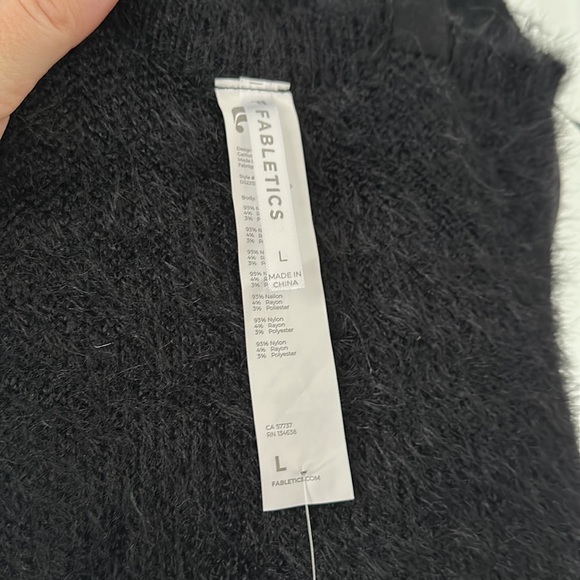 NEVER WORN! Tags on, fabletics 90’s furry dress. - Picture 4 of 6